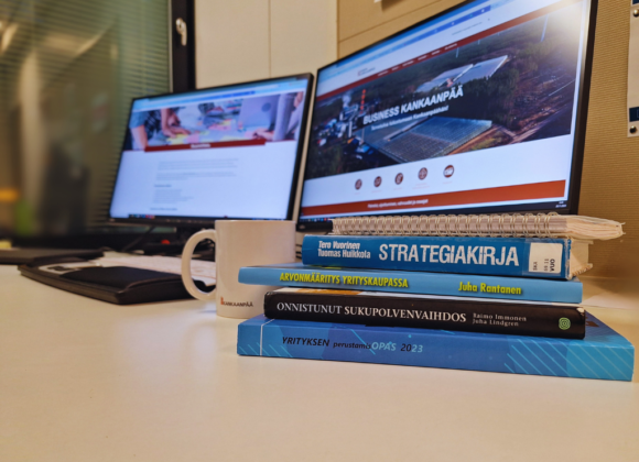 Omistajanvaihdokset mahdollistajina: Rahoitusratkaisut ja neuvontapalvelut yrittäjän tukena